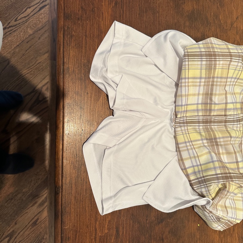 Izod Plaid Golf Skort Size 2 - Picture 5 of 6
